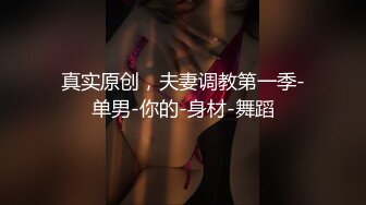 后入黑丝翘臀ol人妻