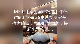 白丝露脸情趣装诱惑小护士跟男友激情大秀，深喉口交大鸡巴让小哥舔逼