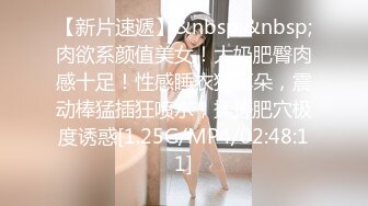 2024年4月最美哺乳期宝妈【哺乳期】为了生活下海~直播挤乳汁!湿哒哒，小少妇颇有几分姿色 (9)