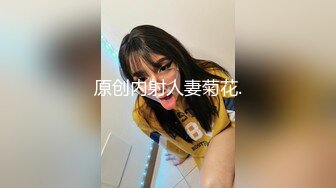 【新片速遞】 万达广场尾随黑衣白裤黄发小靓妹❤️两片拢成圆形的厚唇真想插进去[201M/MP4/01:43]