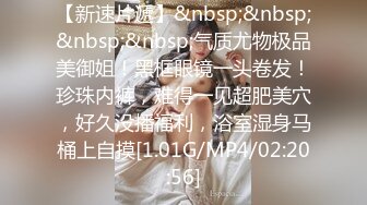 [MP4]苗条性感黄色包臀裙妹子3P啪啪，前后口交后入抬腿侧入多种姿势换着操