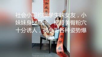 她老公拍的