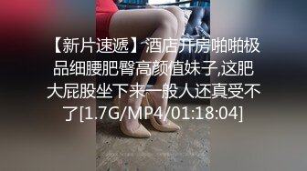 人在异国他乡，国不能回又咋样，照样有香车少妇陪伴，三个家庭少妇需要钱就给钱，让她们自慰！ (2)