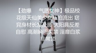 [MP4/ 57M]&nbsp;&nbsp;广东极品火辣美女，下班家中约战二位猛男，一边舔着JB，一边享受被X的快感，真的太会享受啦！