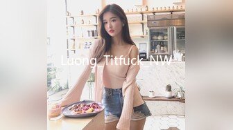 【新片速遞】商场女厕全景偷拍非常有女人味的极品美少妇❤️一天来献B两次大黑B很有撸点[208M/MP4/01:53]