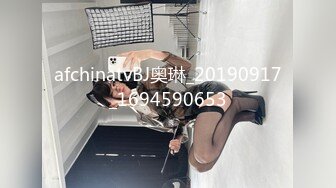 《反差女神??无水速递》露脸才是王道！OnlyFans极品清纯高颜治愈网红嫩妹【一只云烧】福利私拍~揉奶自摸骚得不得了